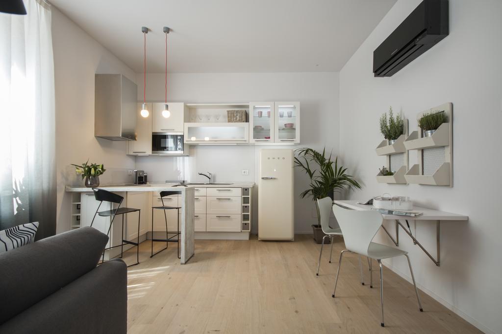Apartmán Cavour 51 Lecco Exteriér fotografie